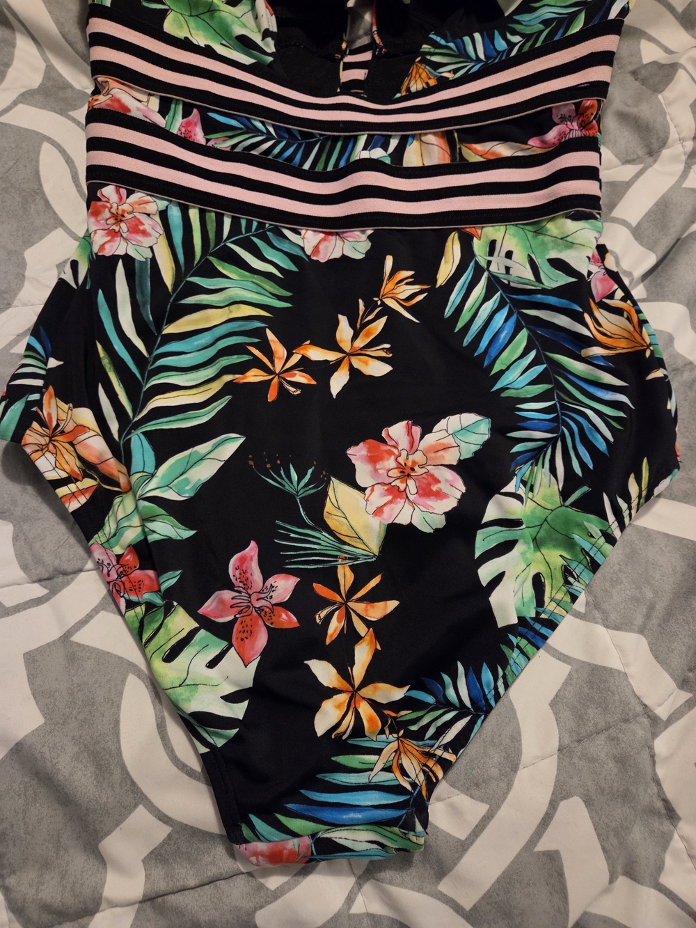 Swimsuits For All Black Tropical Floral One-Piece with Pink Stripes-Size 10 - Picture 5 of 7